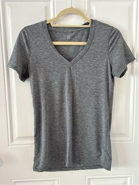 GAP Set of 2 V-Neck Short Sleeve Tee - Heather Grey and Purple/Black Striped